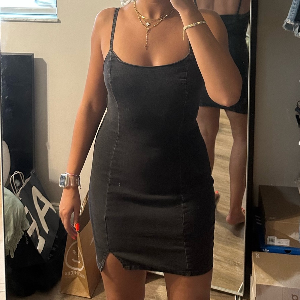 black dress